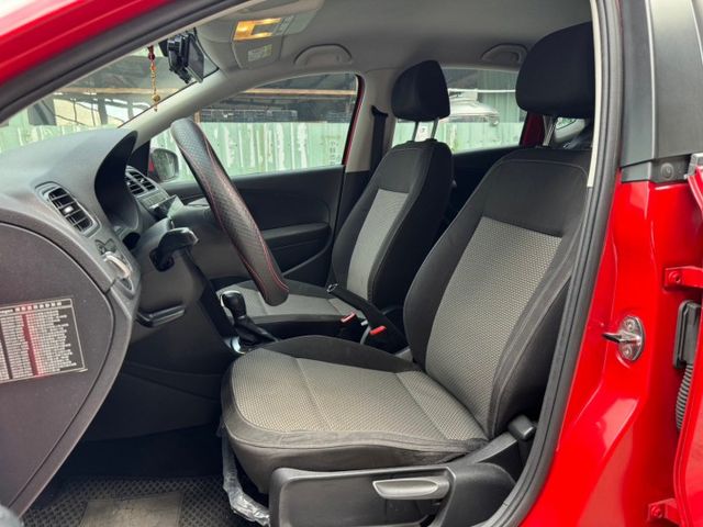 HL版 升級大螢幕/Carplay/藍牙/倒車顯影/行車資訊/恆溫空調/Auto大燈  第12張相片