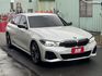 M340I 5AU智慧駕駛/LED頭尾燈/全車M套件/環景系統/電尾門/變速箱優化/VVS排氣管/金屬渦輪管  第1張縮圖