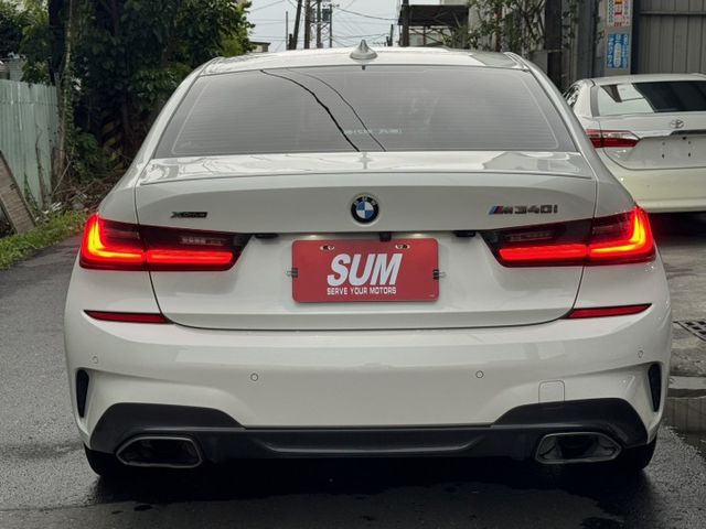 M340I 5AU智慧駕駛/LED頭尾燈/全車M套件/環景系統/電尾門/變速箱優化/VVS排氣管/金屬渦輪管  第5張相片