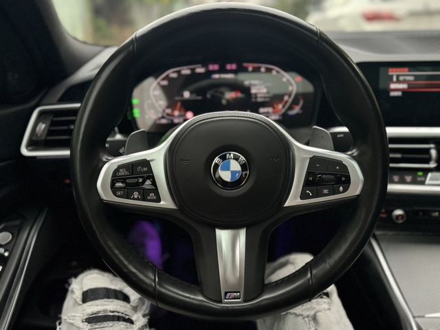 M340I 5AU智慧駕駛/LED頭尾燈/全車M套件/環景系統/電尾門/變速箱優化/VVS排氣管/金屬渦輪管  第14張相片