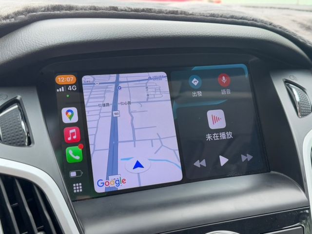 汽油運動型 定速/雙區恆溫/升級大螢幕/Carplay/藍牙/倒車顯影/方向盤快控  全車ST套件  第11張相片