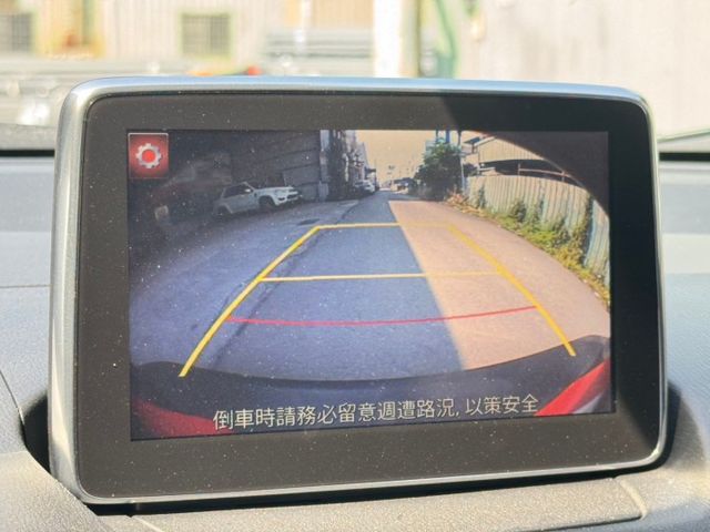 頂級型 定速/導航/Ikey/Carplay/抬頭顯示/盲點偵測/胎壓偵測/摸門解鎖/天窗  第10張相片