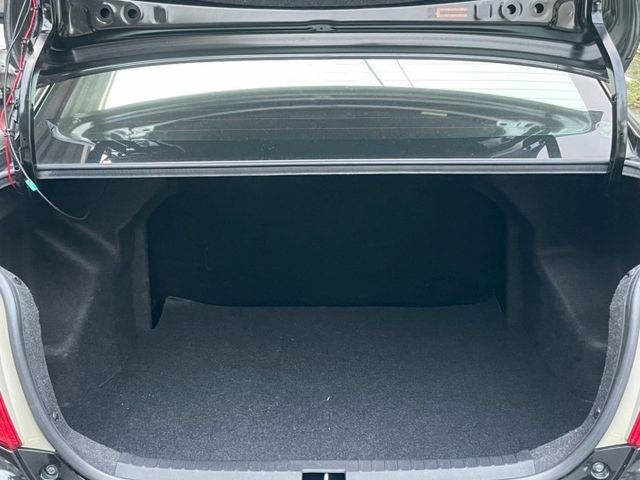 經典版 全車原鈑件 安卓基改好了 二十幾萬輕鬆代步!  第13張相片