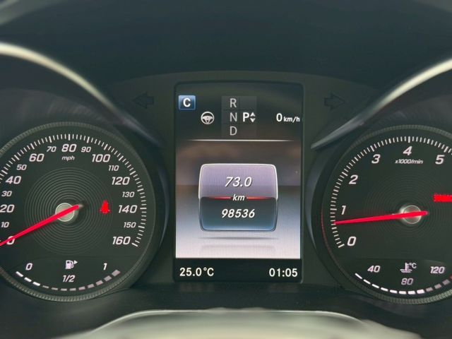 比AMG基本滿再滿 ! IKEY / ACC跟車 / CARPLAY大螢幕 / 冷熱通風椅 / 紅內裝 / 全景天窗  第8張相片