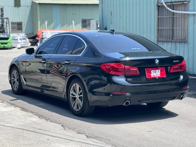 520i 白金旗艦版 升級寶馬專屬安卓機/5AS智慧駕駛/雙前電動椅/Ikey/LED頭尾燈/電子手煞/Autohold  第5張相片