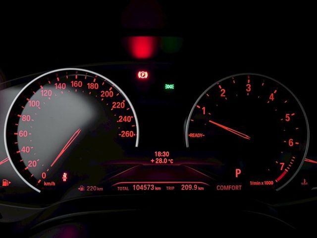 520i 白金旗艦版 升級寶馬專屬安卓機/5AS智慧駕駛/雙前電動椅/Ikey/LED頭尾燈/電子手煞/Autohold  第9張相片
