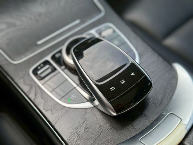 4Matic 定速/柏林之音/藍牙/電動椅/電熱椅/全景天窗/盲點偵測/後座出風口  第12張相片