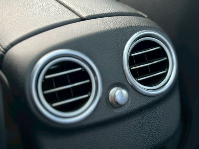 4Matic 定速/柏林之音/藍牙/電動椅/電熱椅/全景天窗/盲點偵測/後座出風口  第18張相片