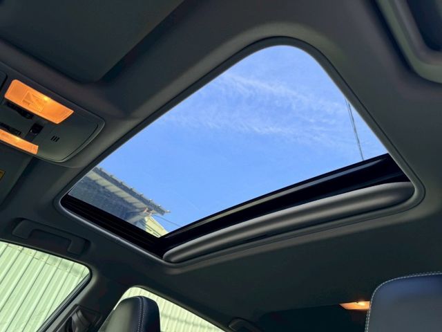 油電旗艦4WD 跟車系統/360環景/藍牙/Carplay/天窗/Ikey/電尾門/四輪驅動/雙區恆溫  第13張相片