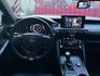 300H F Sport 跟車系統/貫穿式尾燈/空力套件/Ikey/雙前電動椅/液晶儀表/黑頂棚內裝/觸控手寫版  第11張縮圖