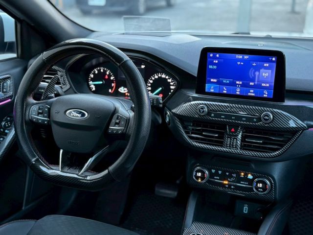 St-Line 全速域Level2半自動駕駛輔助  第11張相片