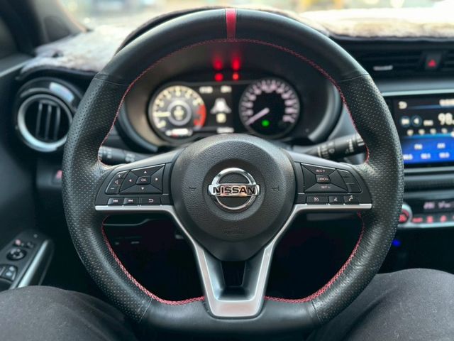 KICKS  第12張相片