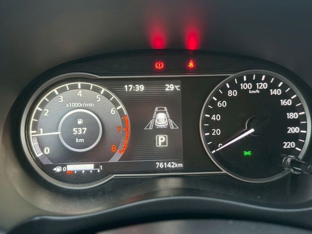 KICKS  第13張相片