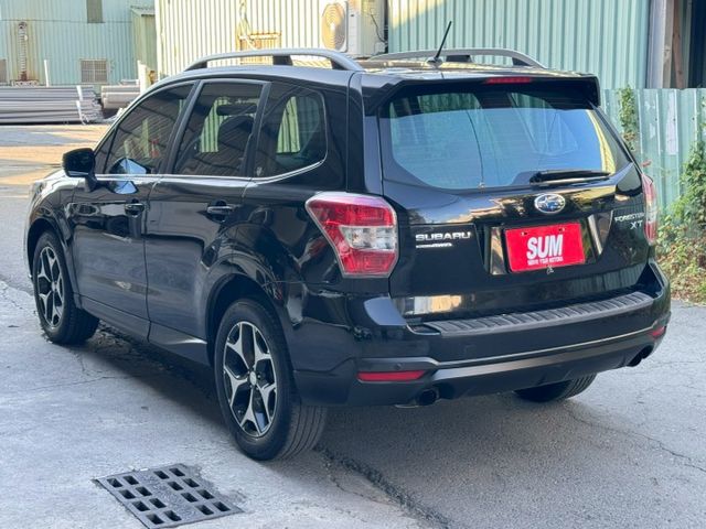 2.0 XT版 定速巡航 換檔撥片 電動加熱座椅 雙區恆溫 倒車顯影  第5張相片