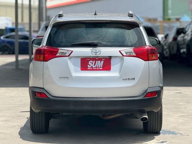 RAV4  第5張相片