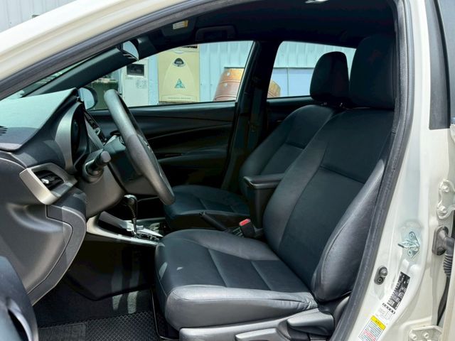 YARIS  第7張相片