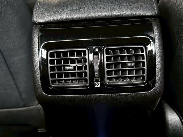 CAMRY  第14張相片