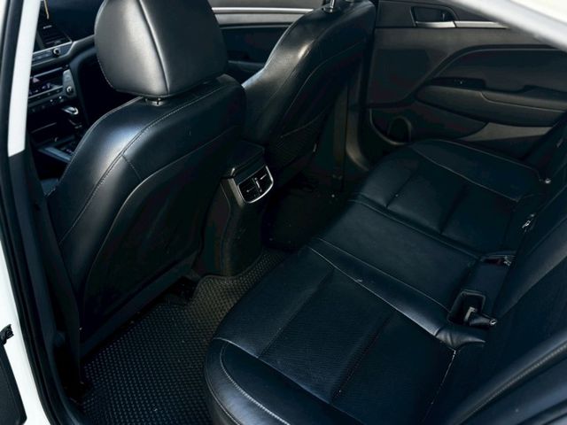 SUPER ELANTRA  第8張相片