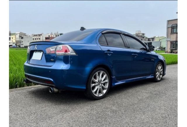 2010年 三菱 Fortis 頂級運動IO版 超優質代步車  第2張相片