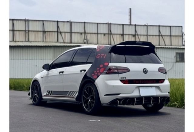 2020 年 GTI 7.5 Performance  第2張相片