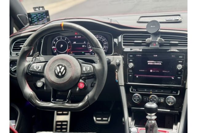 2020 年 GTI 7.5 Performance  第12張相片