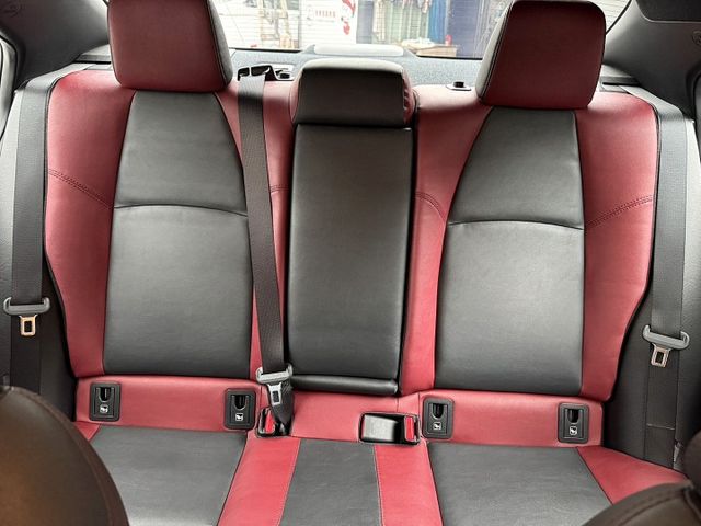 GR SPORT 空力套件 / 尾翼/盲點偵測 /ACC跟車/車道偏移/抬頭顯示器/摸門  第12張相片