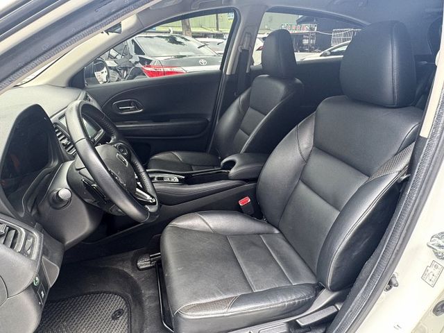 HR-V 1.8 S版，漂亮車,一手車  第9張相片