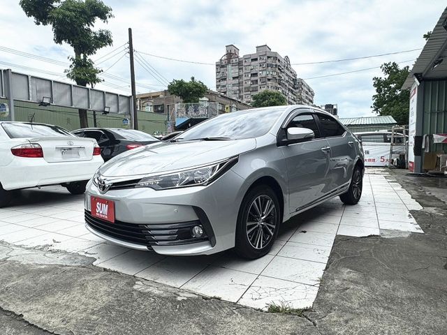 僅跑3萬公里/里程保證/一手車 / 原版件/I KEY/摸門/循跡/定速/盲點/抬頭顯示器.....  第1張相片