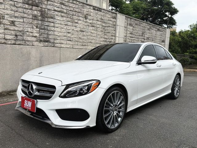 C300 AMG 4MATIC/★盲點★I~KEY★9安★19吋AMG圈★全景天窗★摸門★柏林之音★SPORT模式  第1張相片
