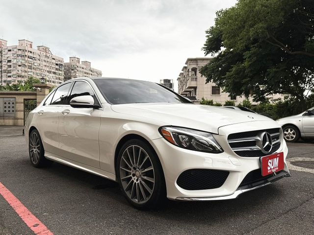C300 AMG 4MATIC/★盲點★I~KEY★9安★19吋AMG圈★全景天窗★摸門★柏林之音★SPORT模式  第3張相片