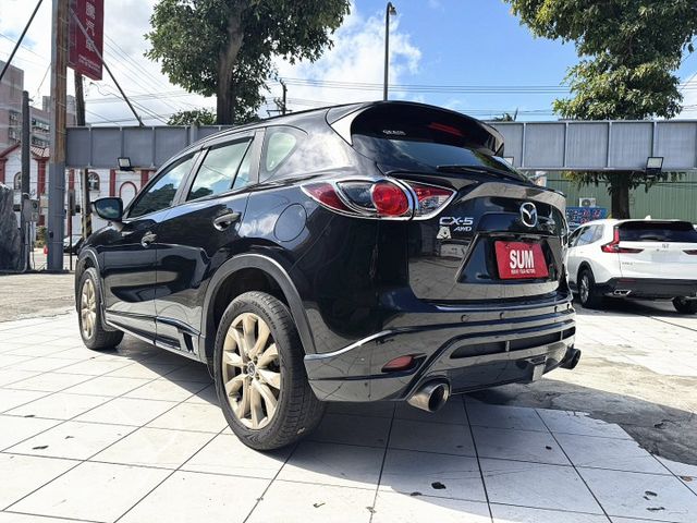 Skyactiv-G, AWD四輪驅動,天窗/摸門/定速/循跡/HID頭燈 /感應頭燈/感應雨刷/駕座電動椅/雙前電熱椅  第5張相片