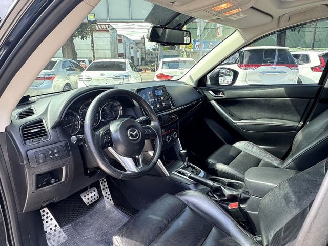 Skyactiv-G, AWD四輪驅動,天窗/摸門/定速/循跡/HID頭燈 /感應頭燈/感應雨刷/駕座電動椅/雙前電熱椅  第9張相片