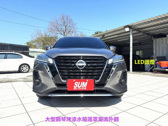 小休旅1.6旗艦版,小改款.僅跑3萬2 內外如新 一手車,ACC跟車/車偏 /盲點/環景/感應LED頭燈  第2張相片