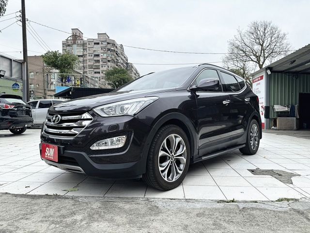 2.2皇家款 5+2人座 ,柴油一.手女用車✔全景天窗✔4WD✔AutoHold✔電子手煞車✔電動尾門✔雙前座電動椅  第1張相片