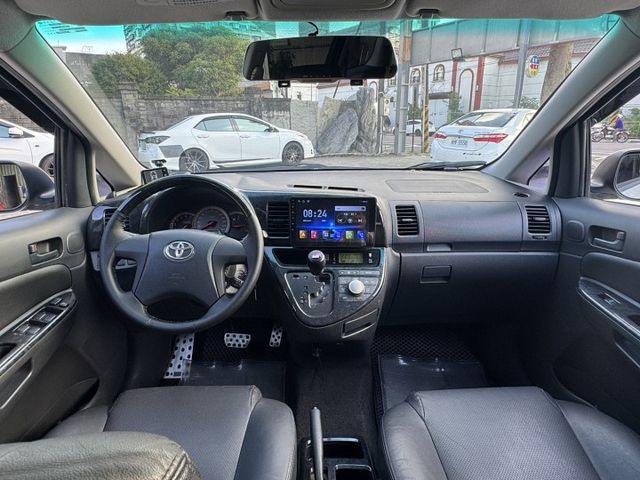Wish 2.0 Z版,六人座大空間,安卓機＋Apple CarPlay ,倒車顯影.抬頭,行車記錄器,自動頭燈  第7張相片
