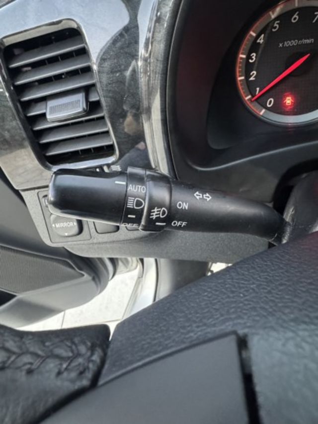 Wish 2.0 Z版,六人座大空間,安卓機＋Apple CarPlay ,倒車顯影.抬頭,行車記錄器,自動頭燈  第16張相片