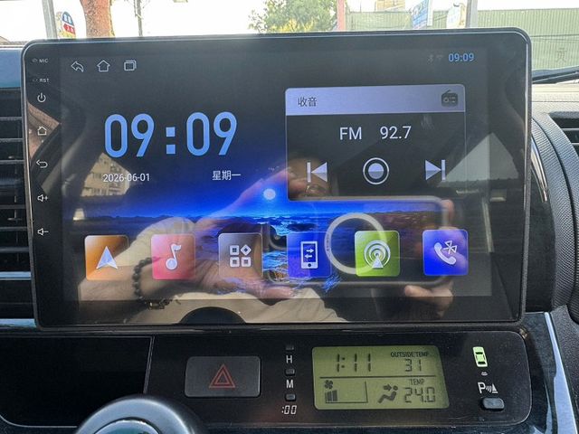 Wish 2.0 Z版,六人座大空間,安卓機＋Apple CarPlay ,倒車顯影.抬頭,行車記錄器,自動頭燈  第17張相片