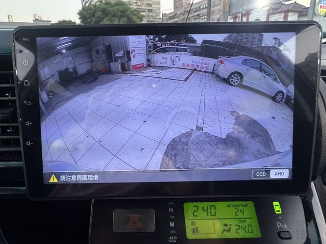 Wish 2.0 Z版,六人座大空間,安卓機＋Apple CarPlay ,倒車顯影.抬頭,行車記錄器,自動頭燈  第18張相片