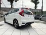 Fit 1.5 S  頂級​小改款S版 ,全車已升級RS包, I~KEY/摸門/ 定速 /盲點/導航/藍牙  第5張縮圖