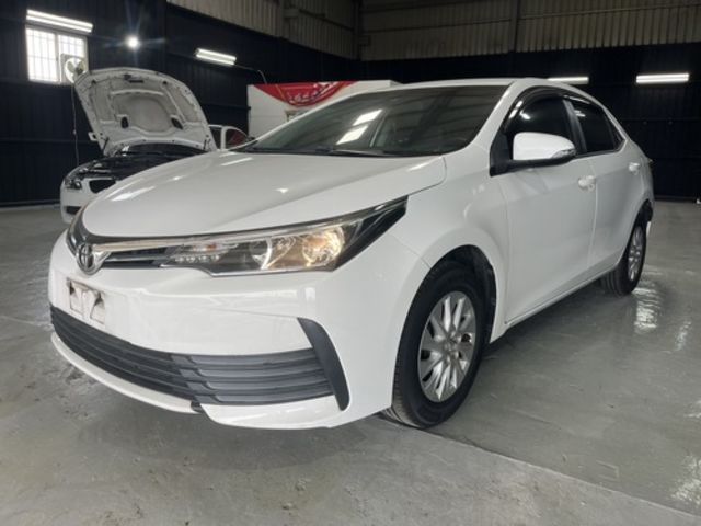 TOYOTA豐田 ALTIS  第1張相片