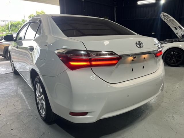 TOYOTA豐田 ALTIS  第4張相片