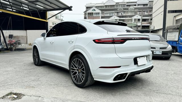 PORSCHE保時捷 CAYENNE  第2張相片