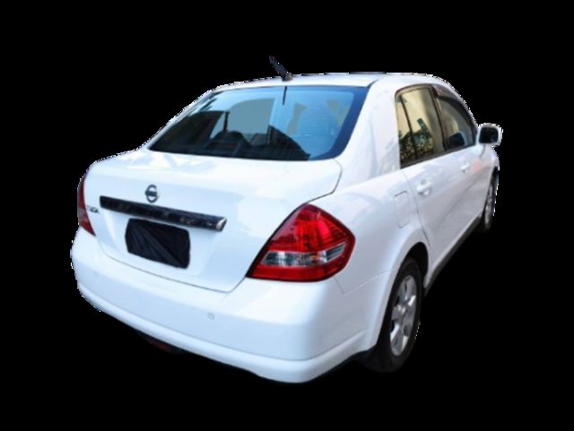 NISSAN日產 TIIDA  第2張相片