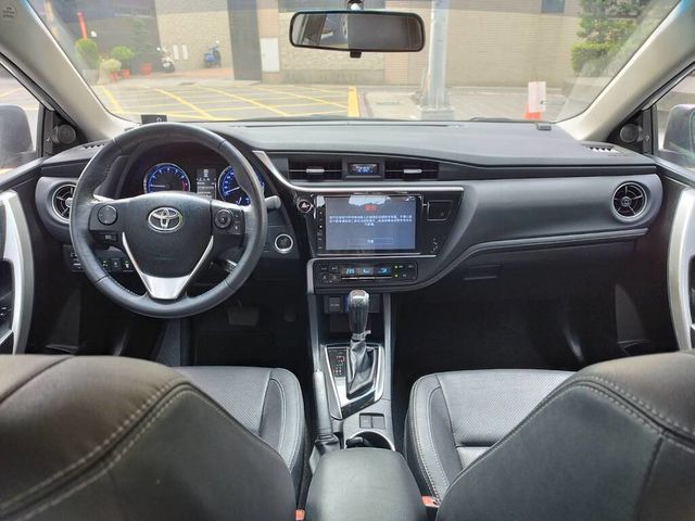 TOYOTA豐田 ALTIS  第5張相片