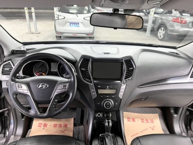 HYUNDAI現代 SANTA FE  第6張相片