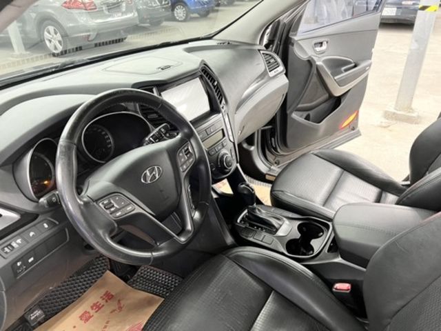 HYUNDAI現代 SANTA FE  第7張相片