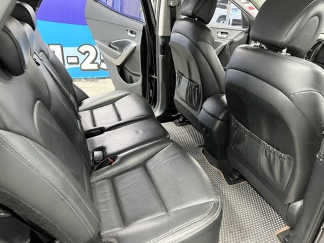 HYUNDAI現代 SANTA FE  第10張相片
