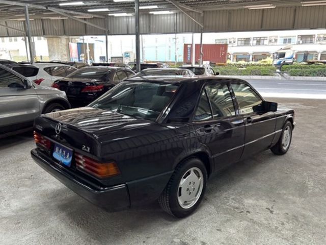 M-BENZ賓士 190E  第4張相片