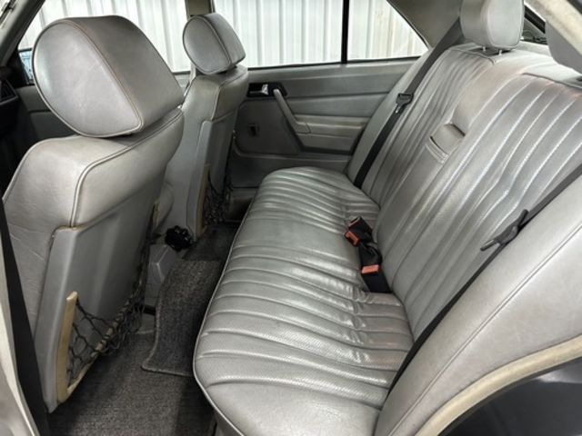 M-BENZ賓士 190E  第9張相片