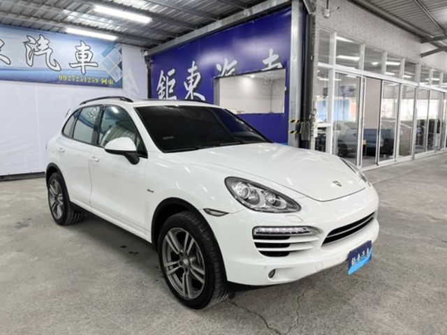 PORSCHE保時捷 CAYENNE  第3張相片